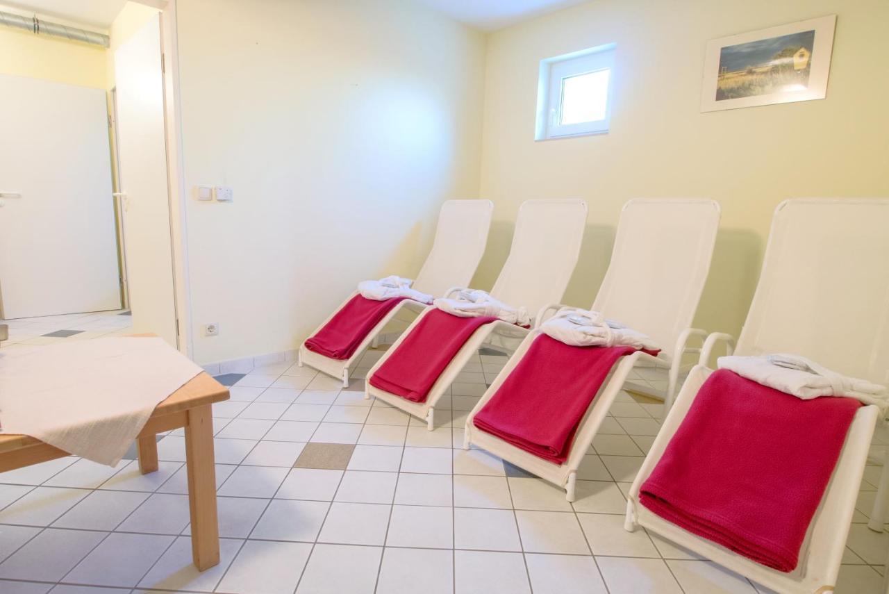 Residenz Am Strand Wohnung 1-11 Цингст Екстериор снимка